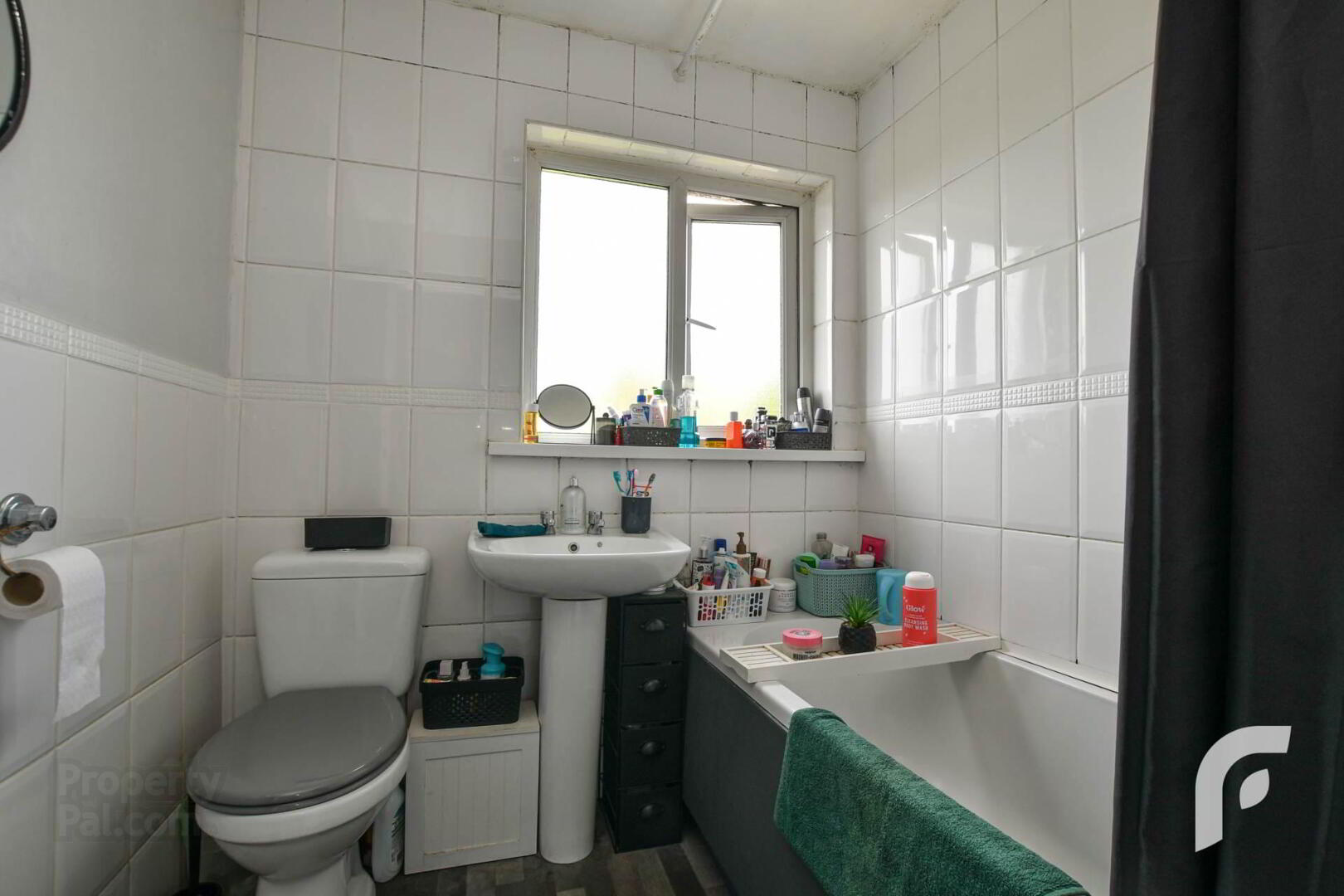 196 Lower Braniel Road 18 of 26