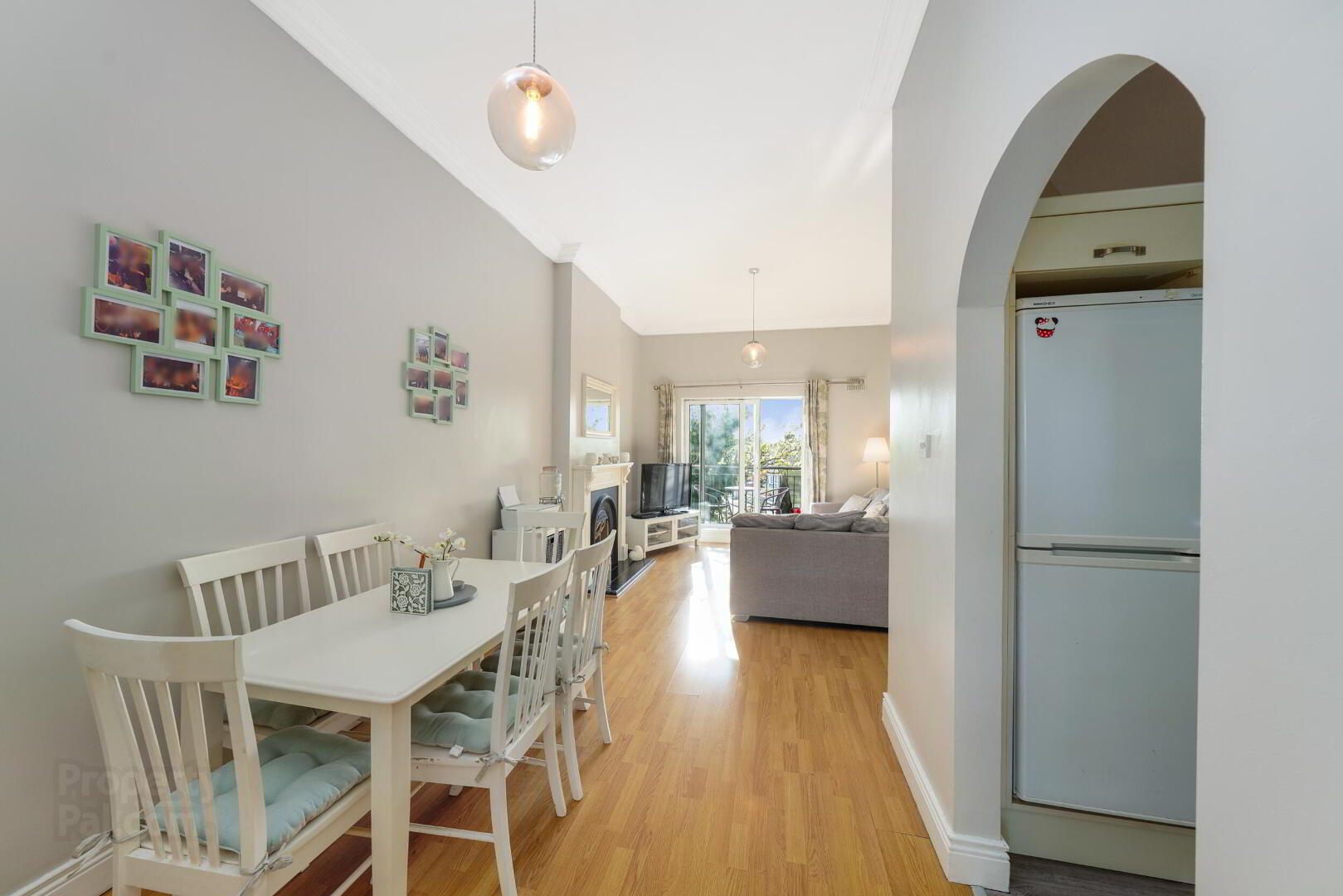 16 Finn Eber Square 6 of 20