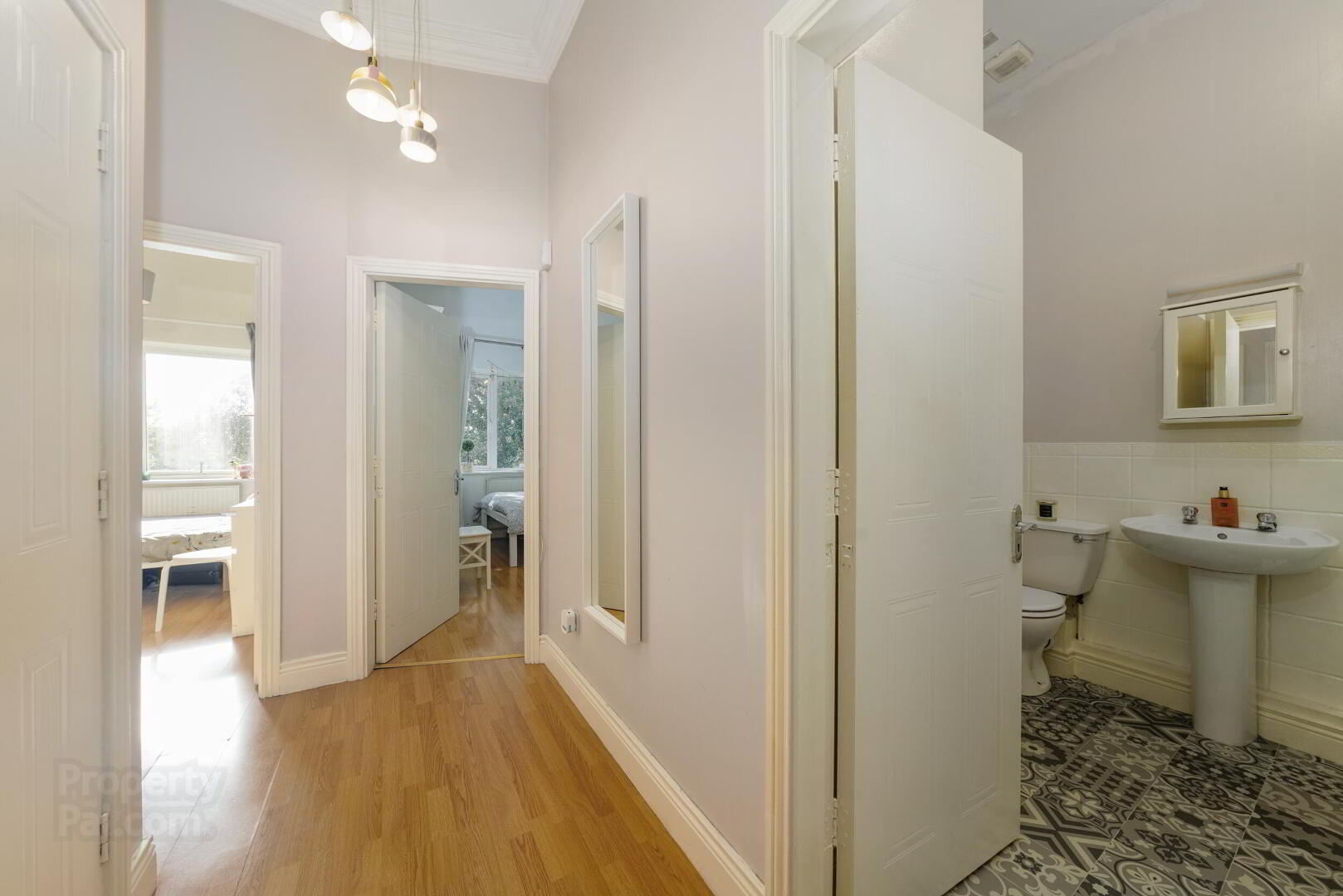 16 Finn Eber Square 10 of 20