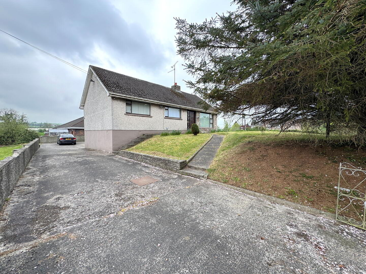 property description image