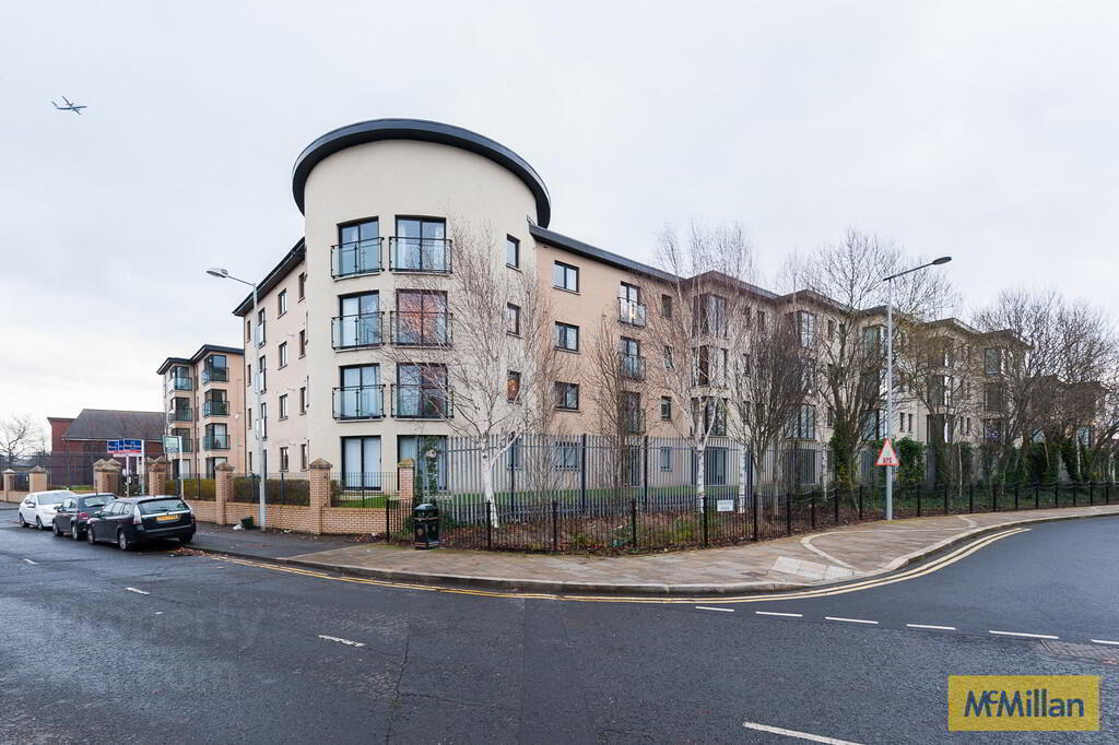 Apt 28 Titanic Walk, 13 Ballymacarrett Road 1 of 19