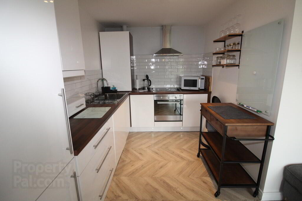 Apt 28 Titanic Walk, 13 Ballymacarrett Road 10 of 19