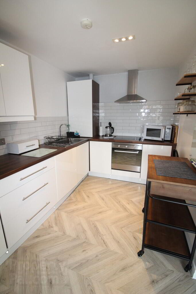 Apt 28 Titanic Walk, 13 Ballymacarrett Road 13 of 19