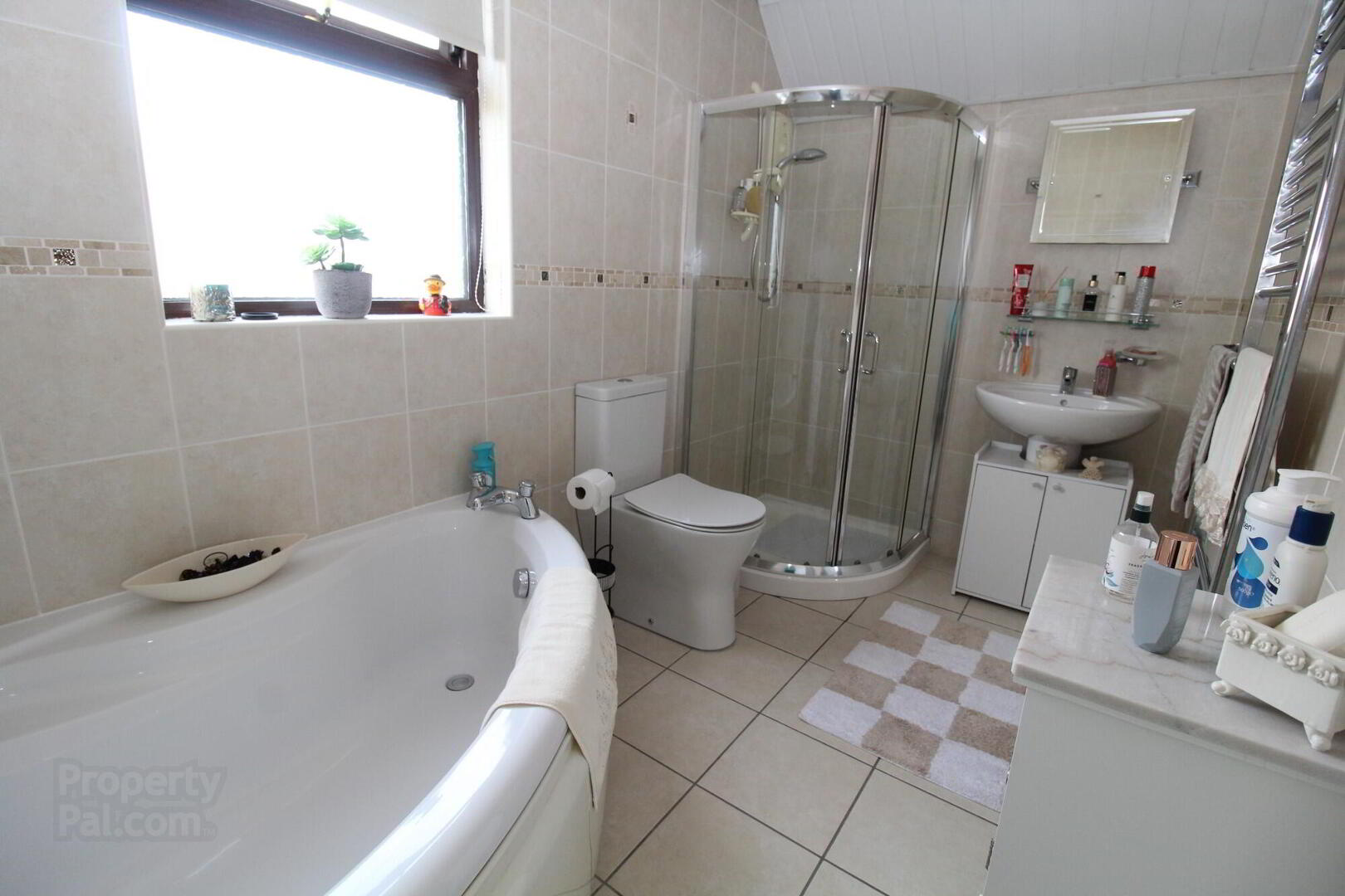 4 Balmoral Avenue 12 of 16