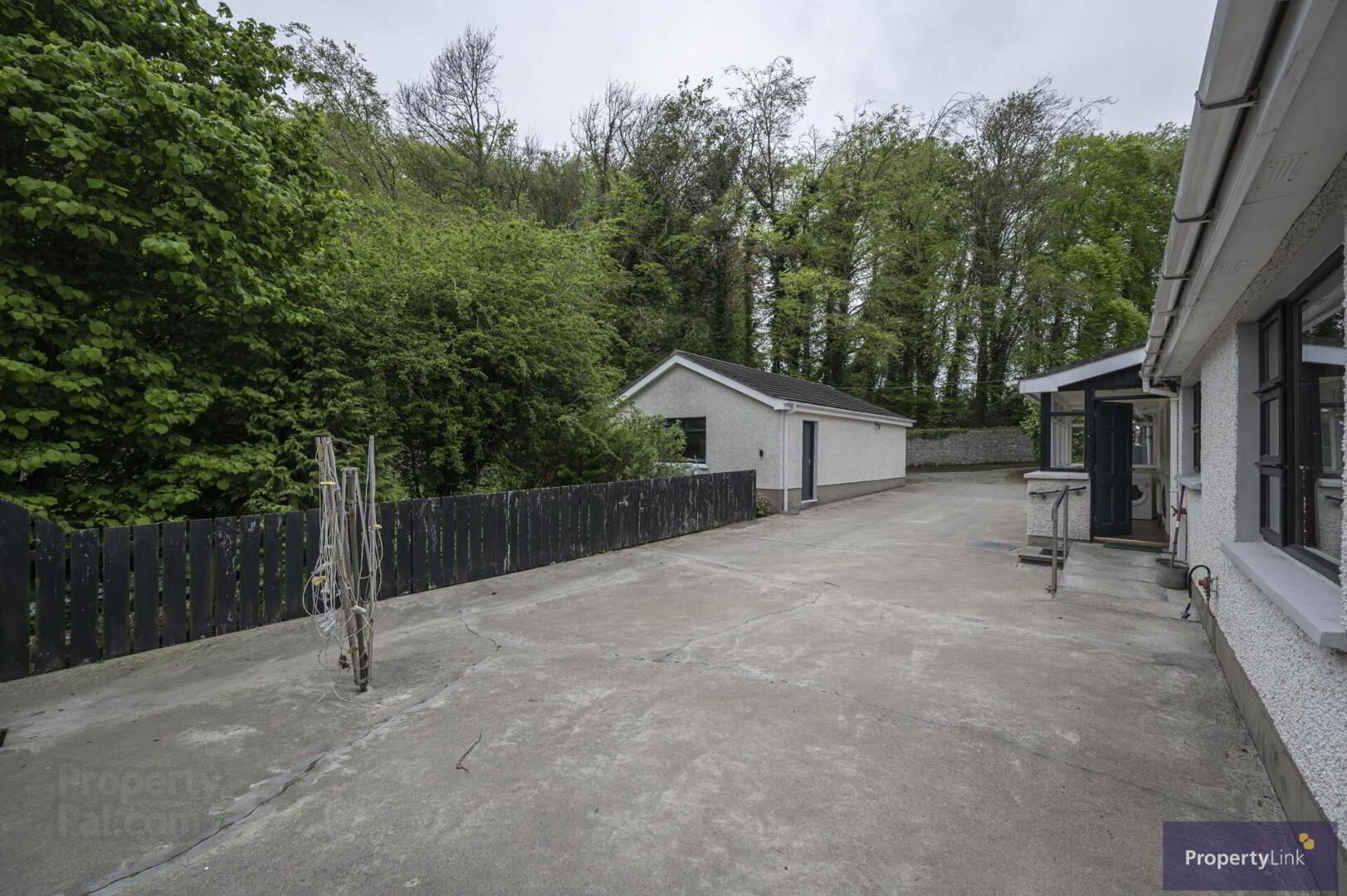 11 Lissheffield Road 26 of 27