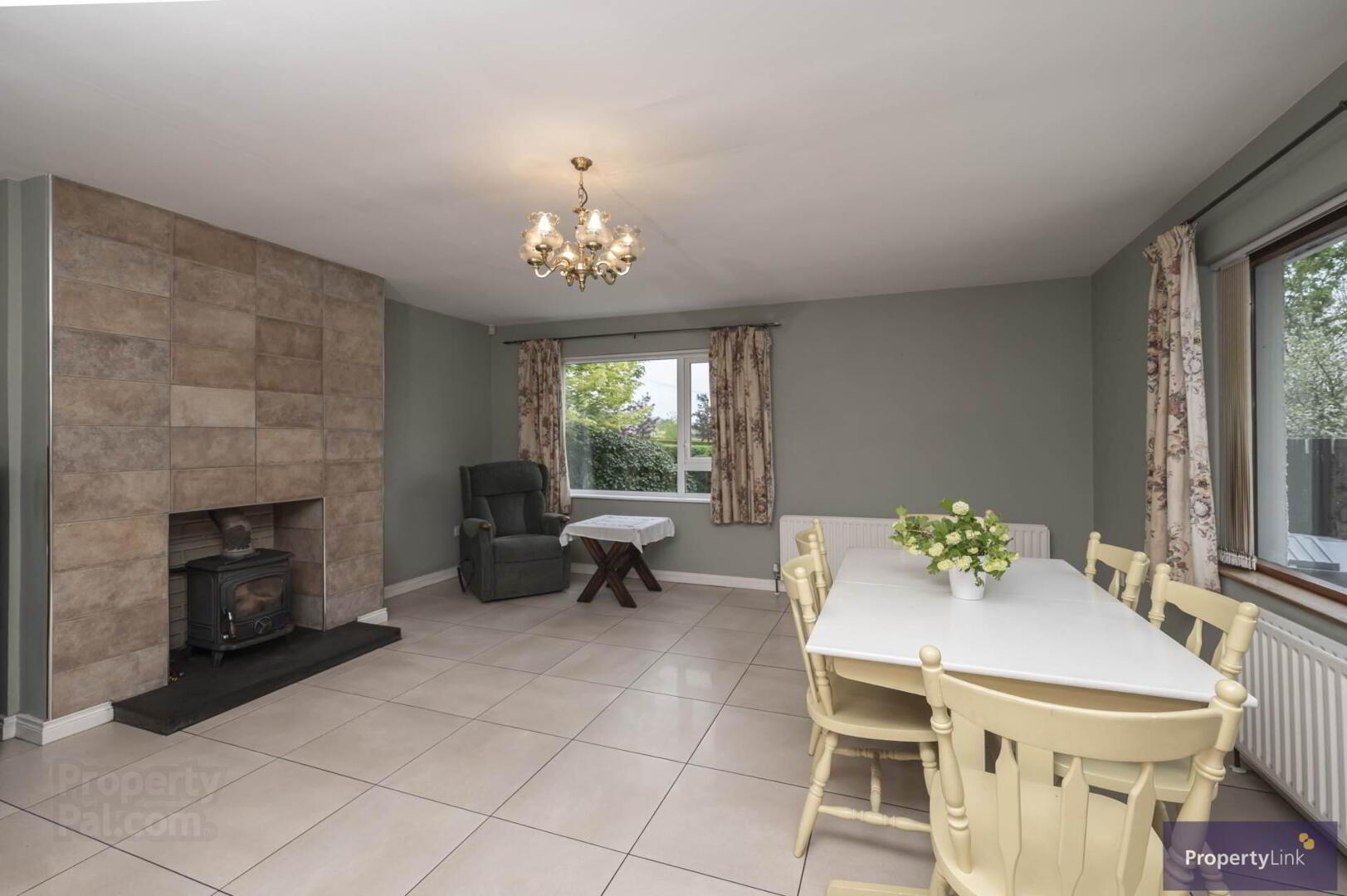 11 Lissheffield Road 9 of 27