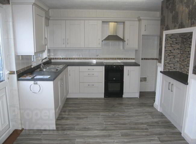 18 Millburn Park 4 of 13