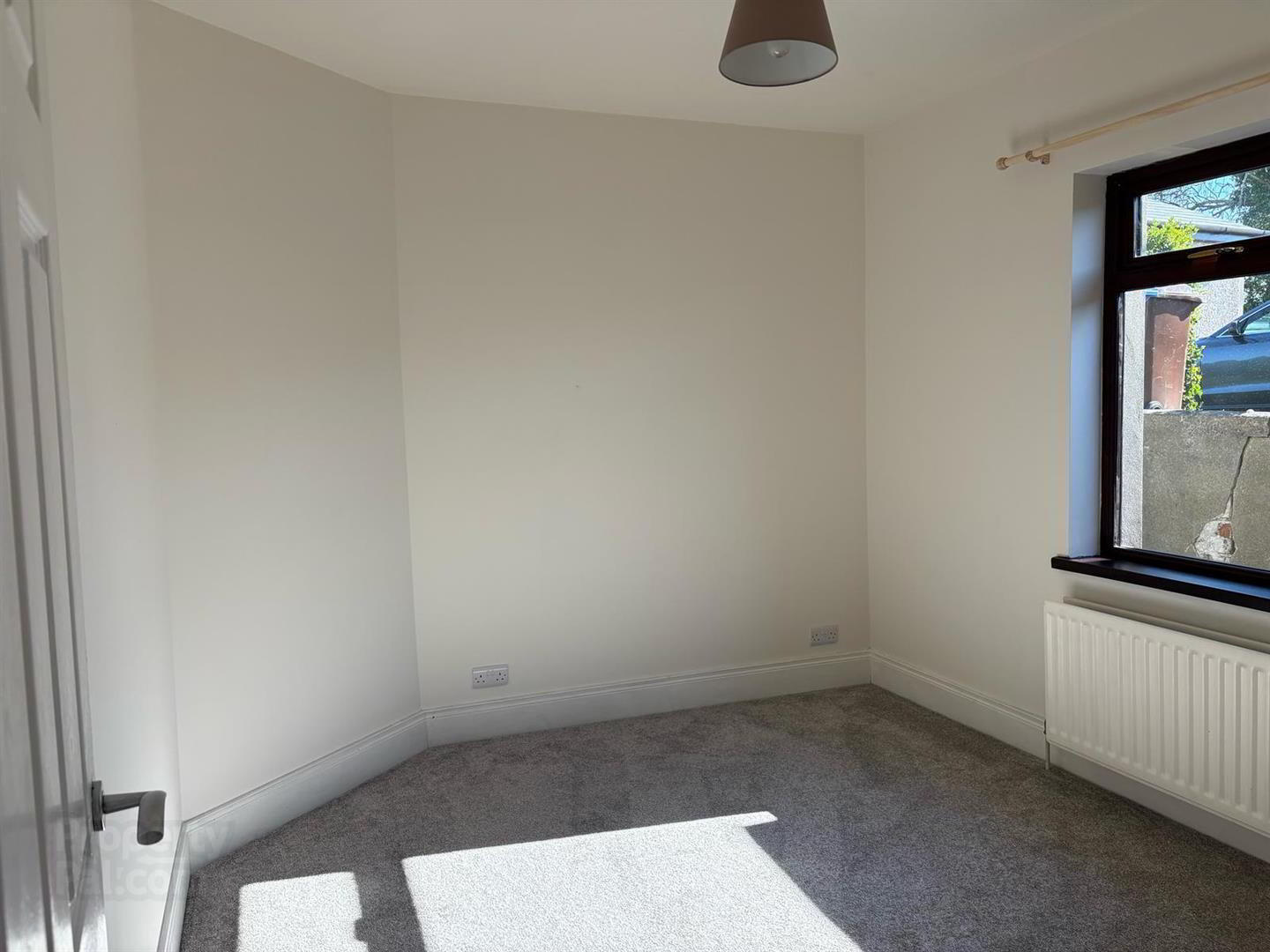 29 Killyleagh Road 8 of 13
