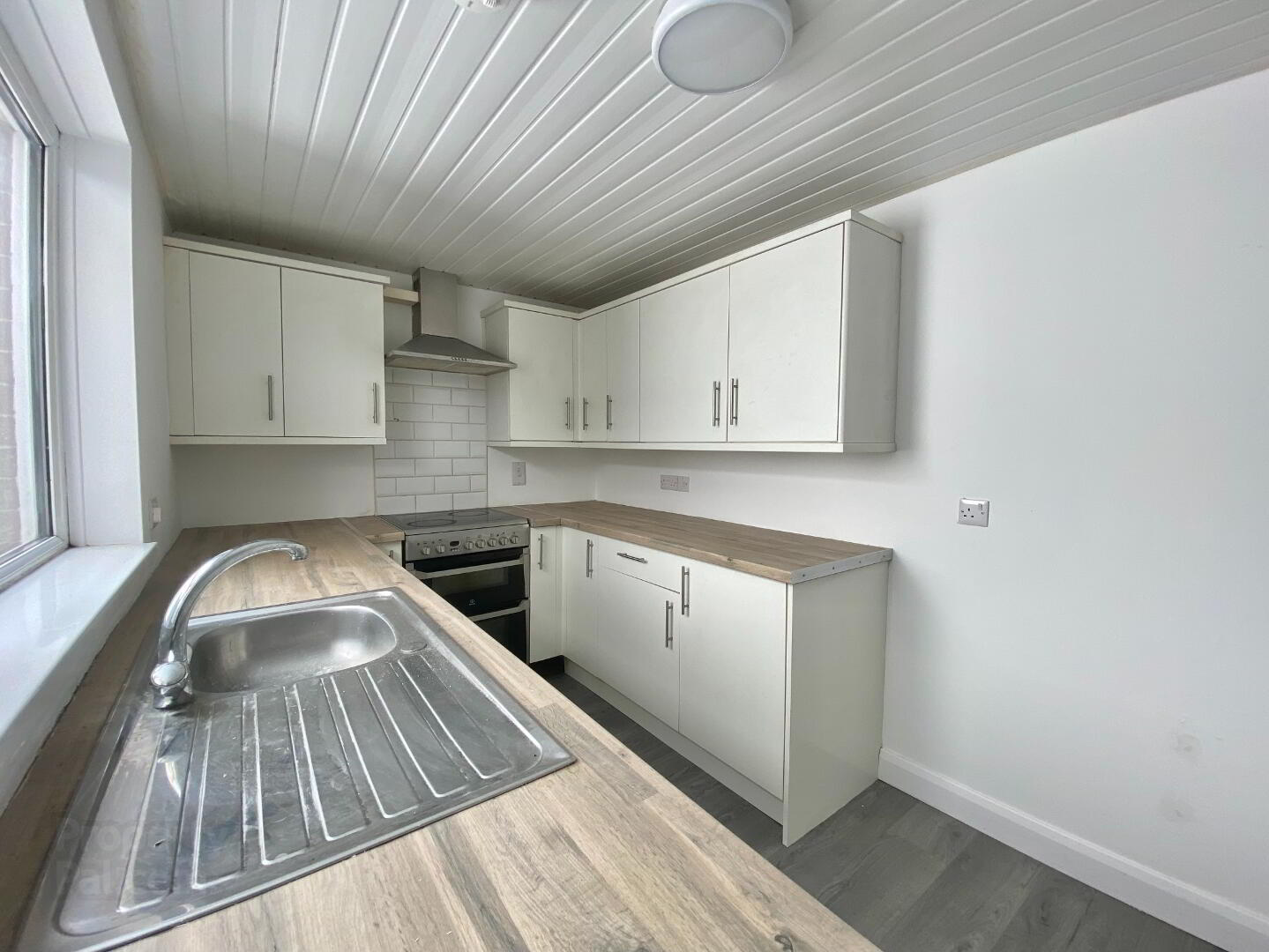 43 Hatfield Street 7 of 14