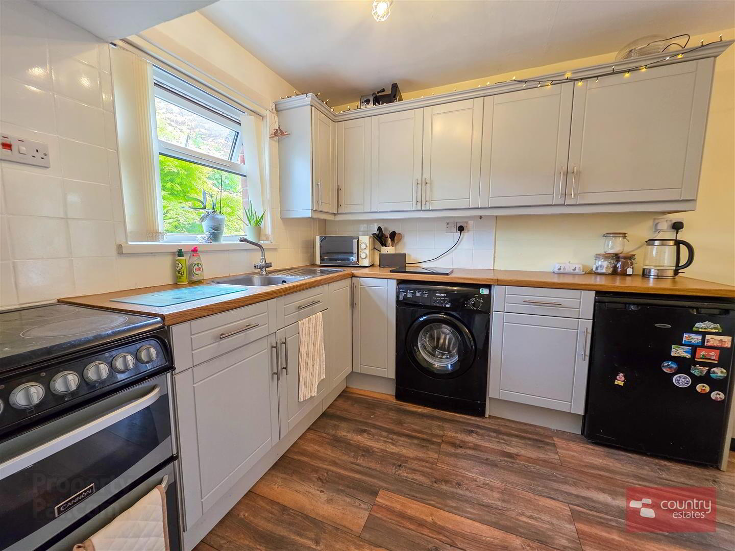 38 Grays Park Avenue 12 of 31