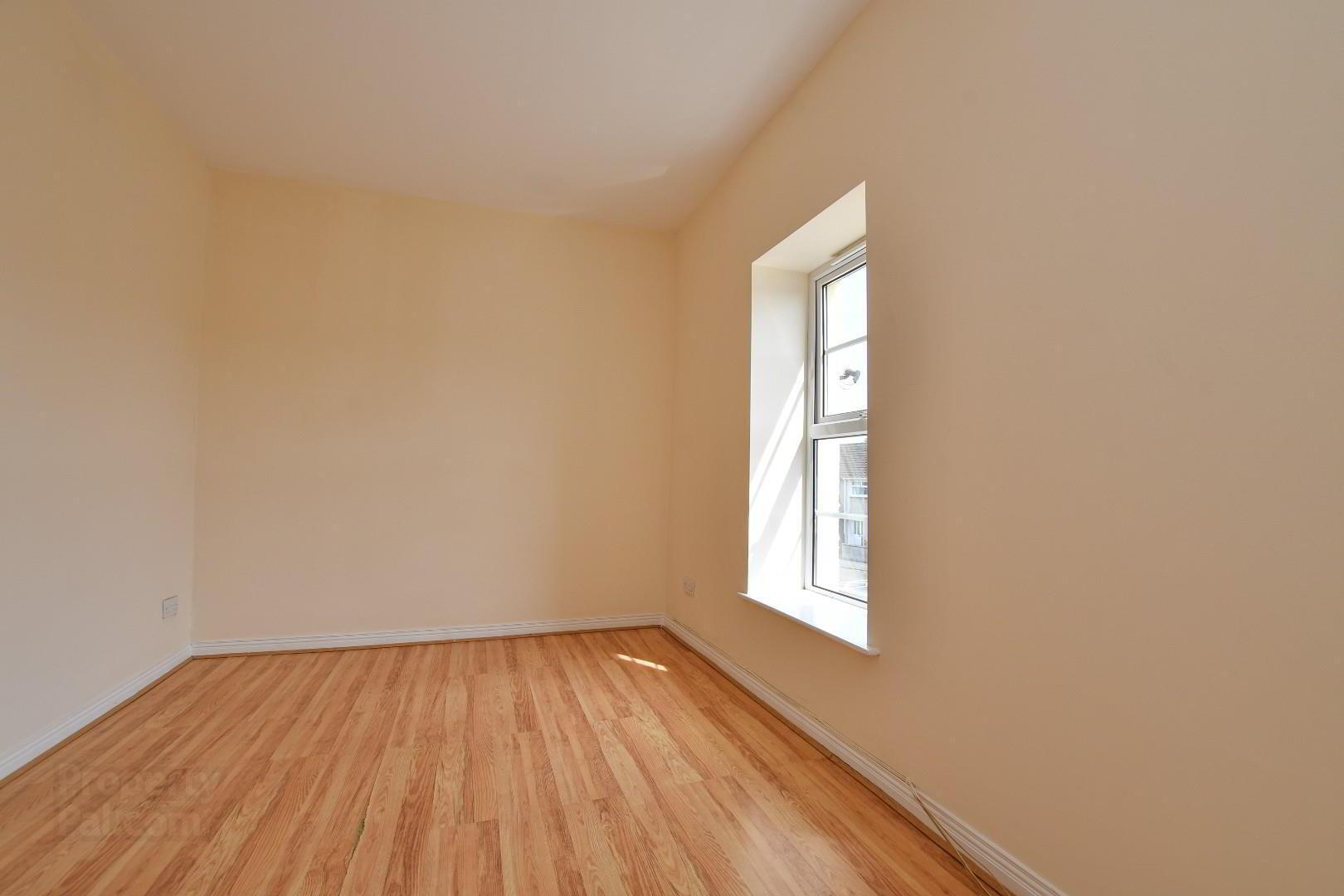 47 Railway Street 18 of 22