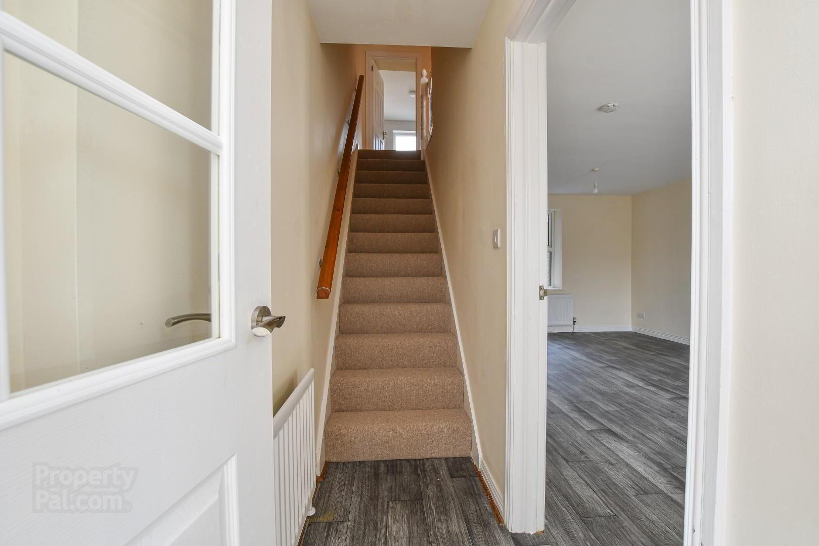 47 Railway Street 9 of 22