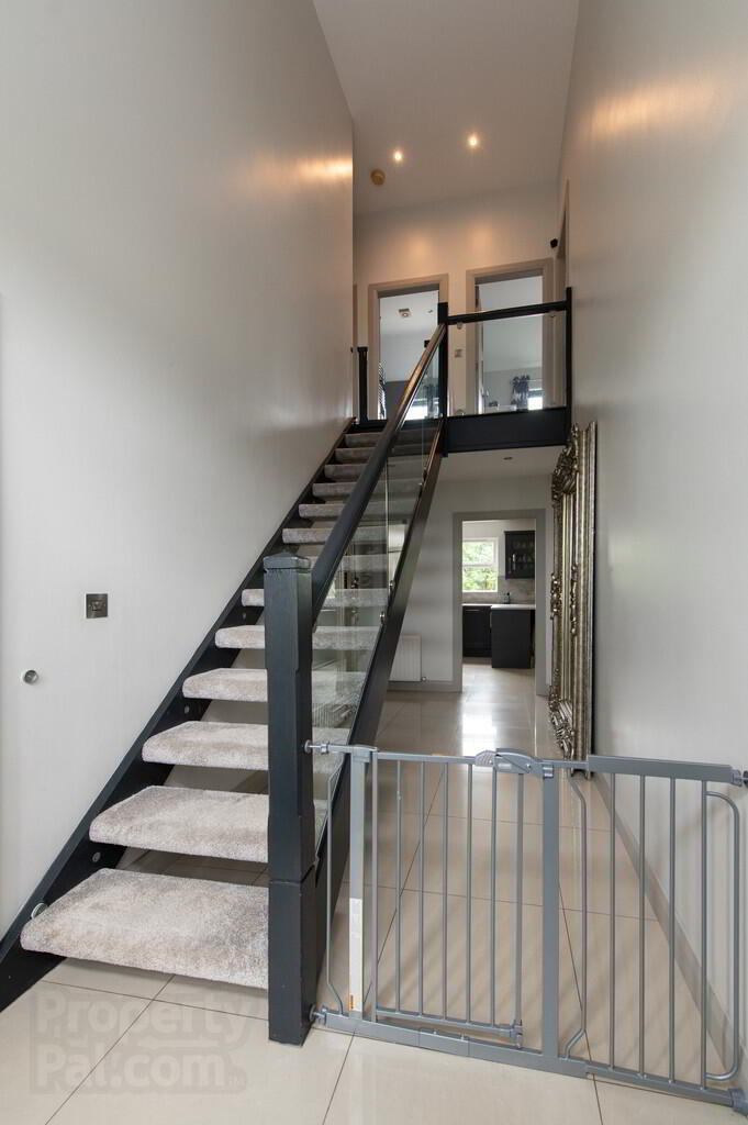 2 Clarke Lodge Mews 3 of 34