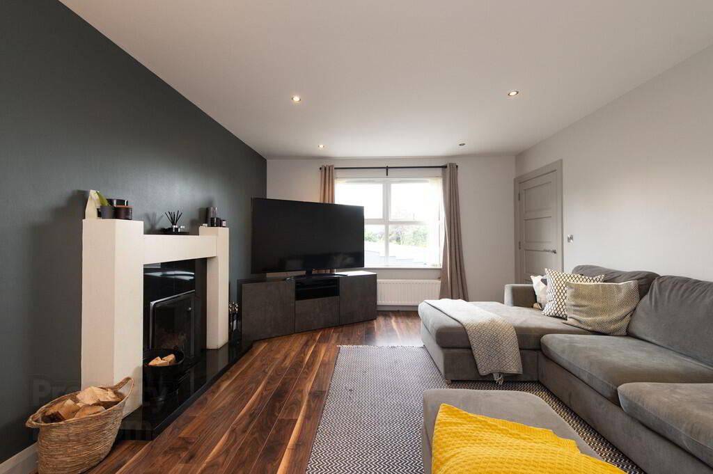 2 Clarke Lodge Mews 5 of 34