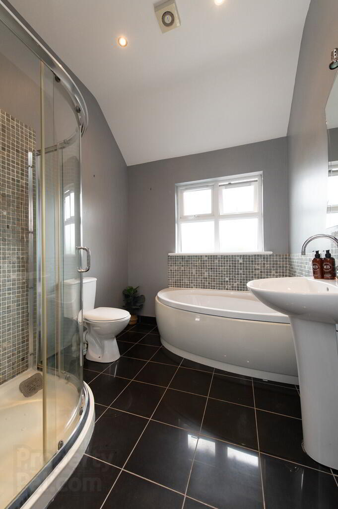 2 Clarke Lodge Mews 25 of 34