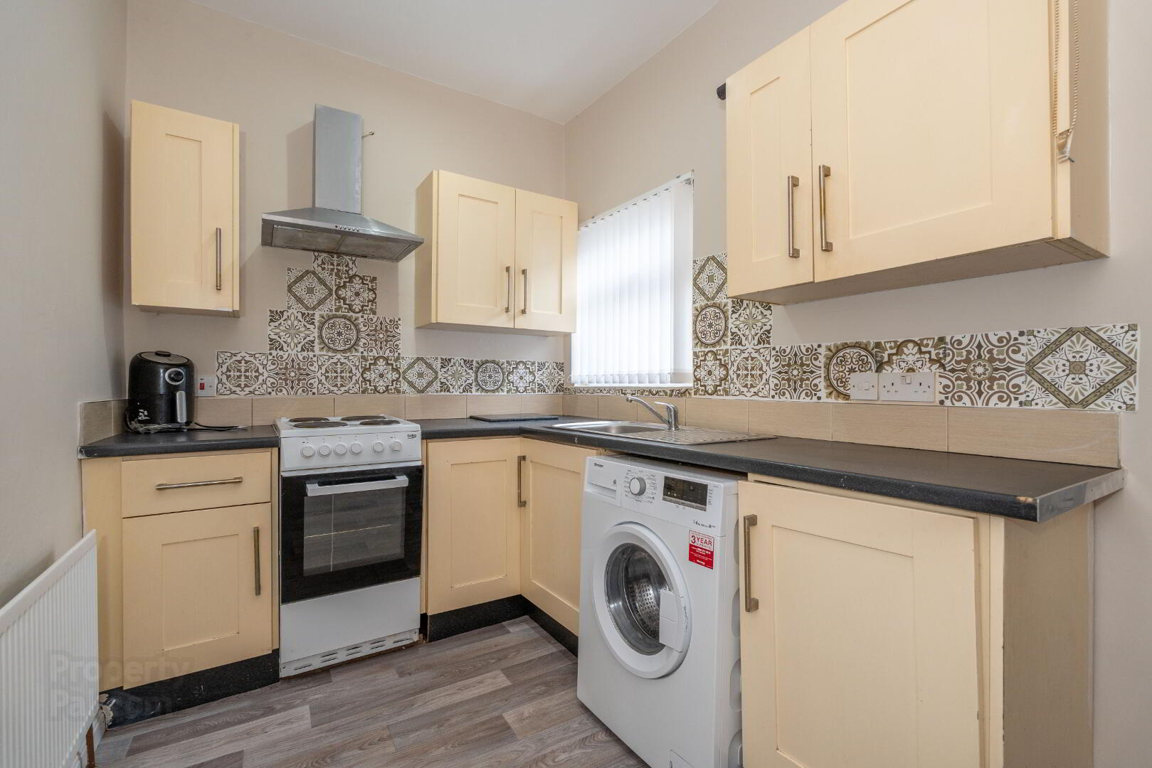 60 Mayflower Street 6 of 18