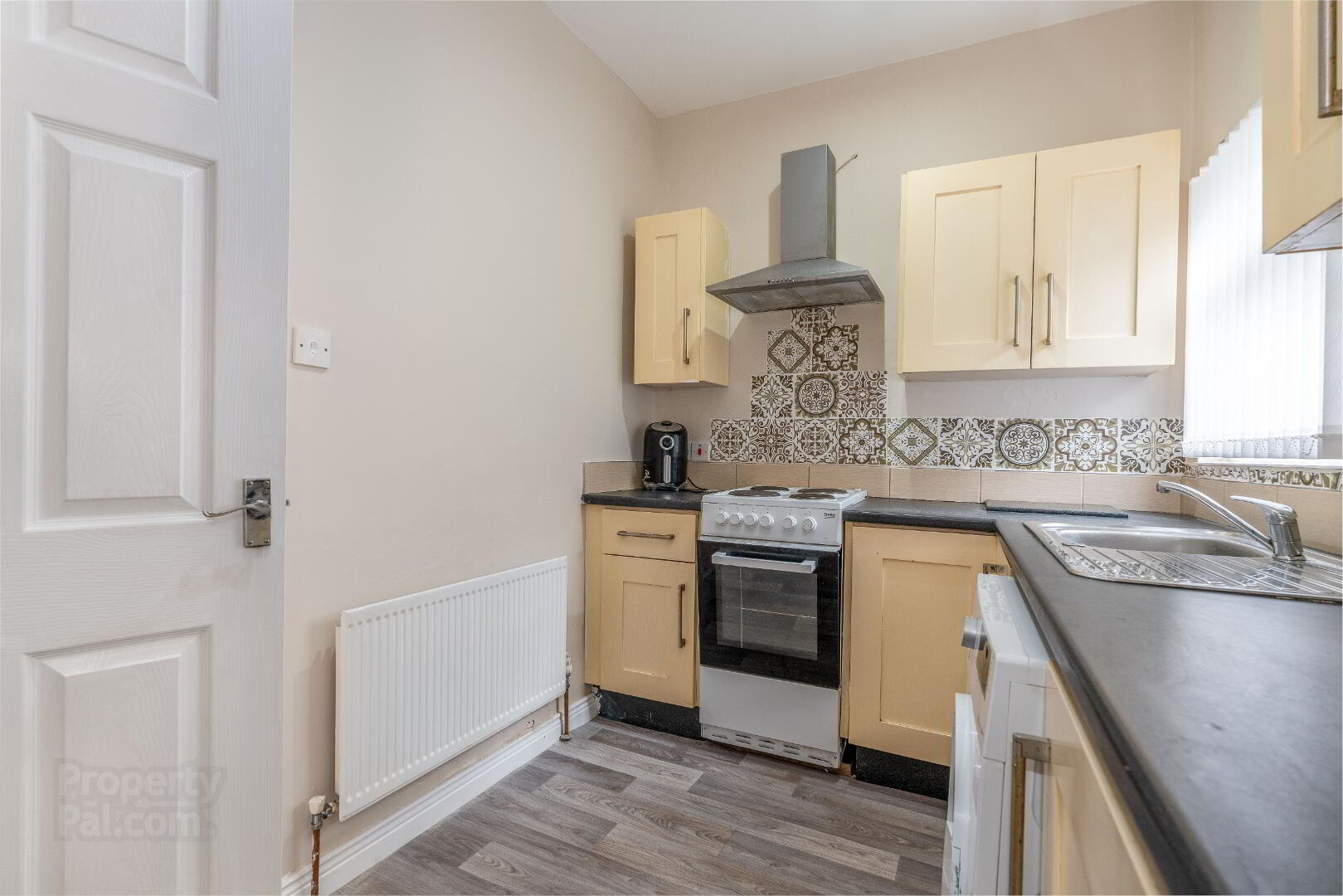 60 Mayflower Street 8 of 18