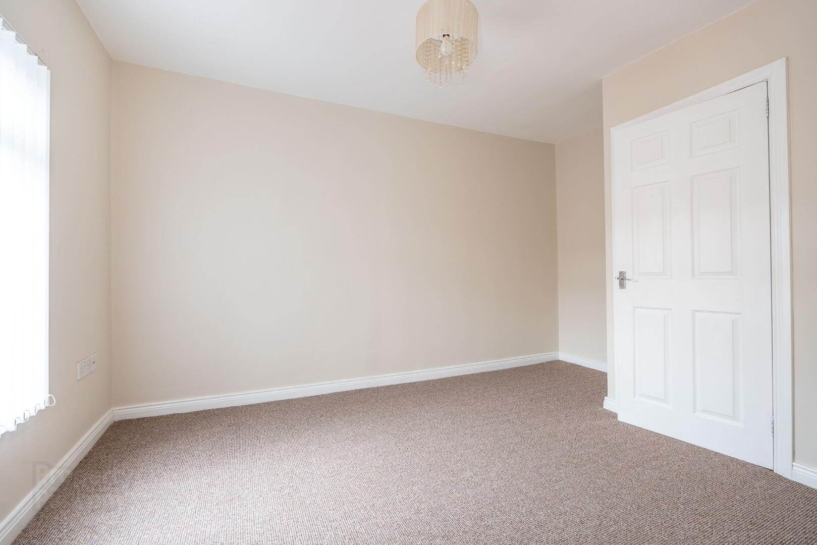 60 Mayflower Street 14 of 18