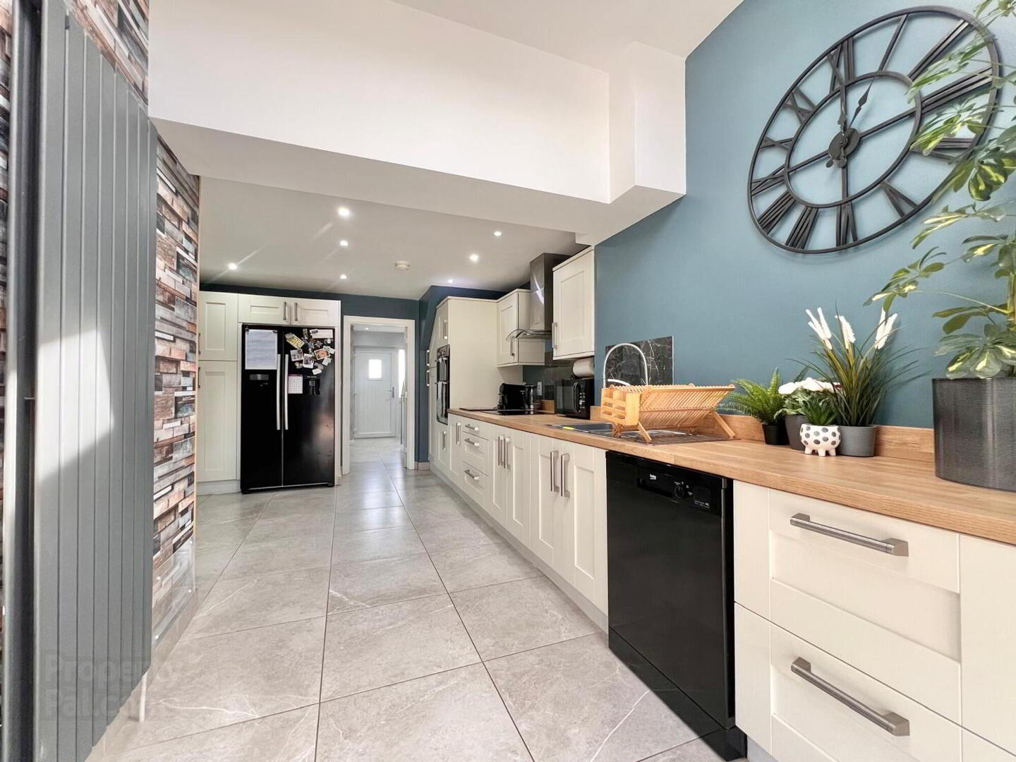 43 Killowen Drive 6 of 24