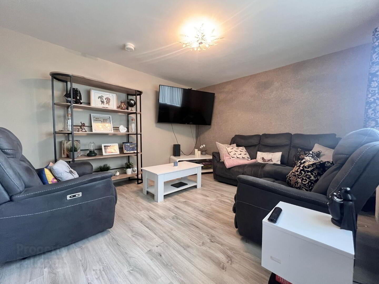 43 Killowen Drive 9 of 24