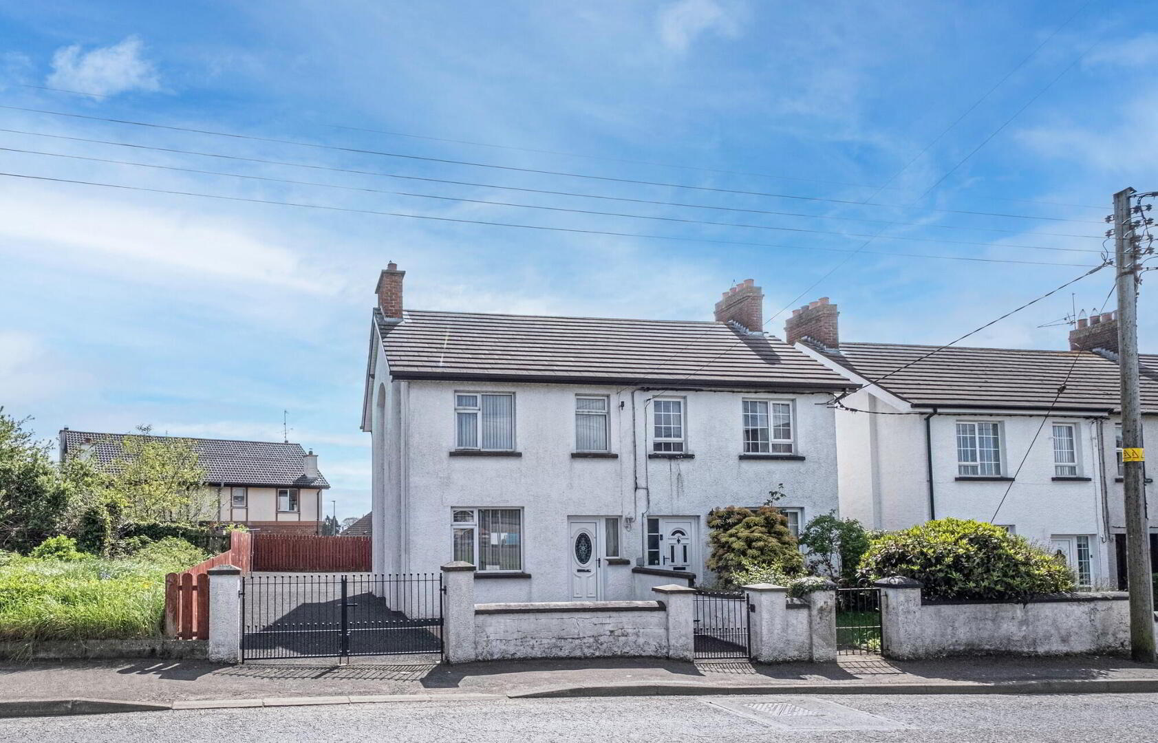 38 Glen Road 1 of 14