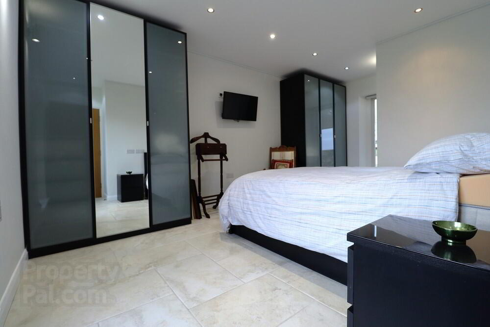 8 Kearney Road 13 of 20