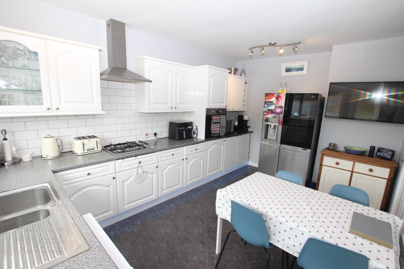 3 Woodford Park 5 of 20