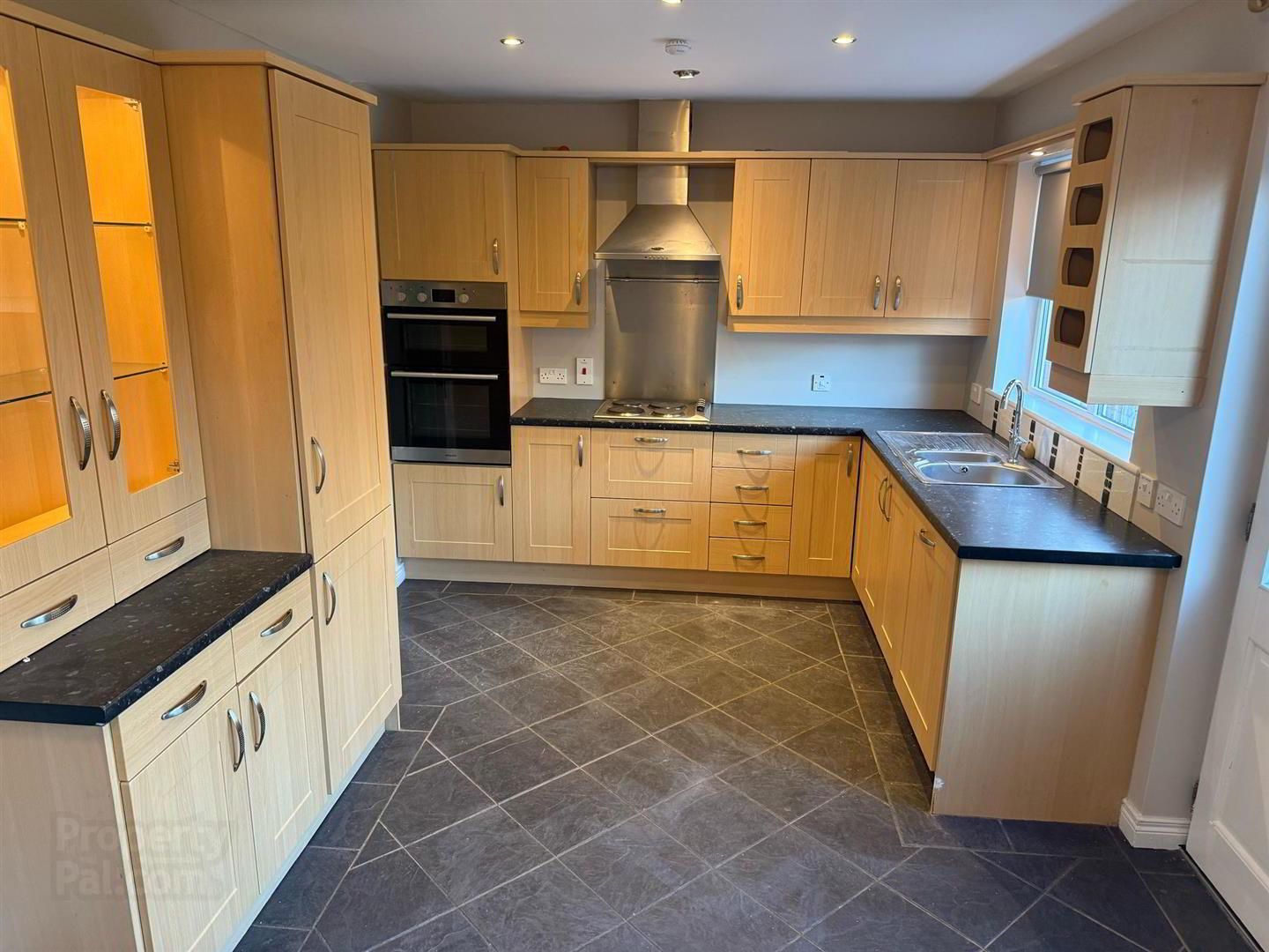 property description image