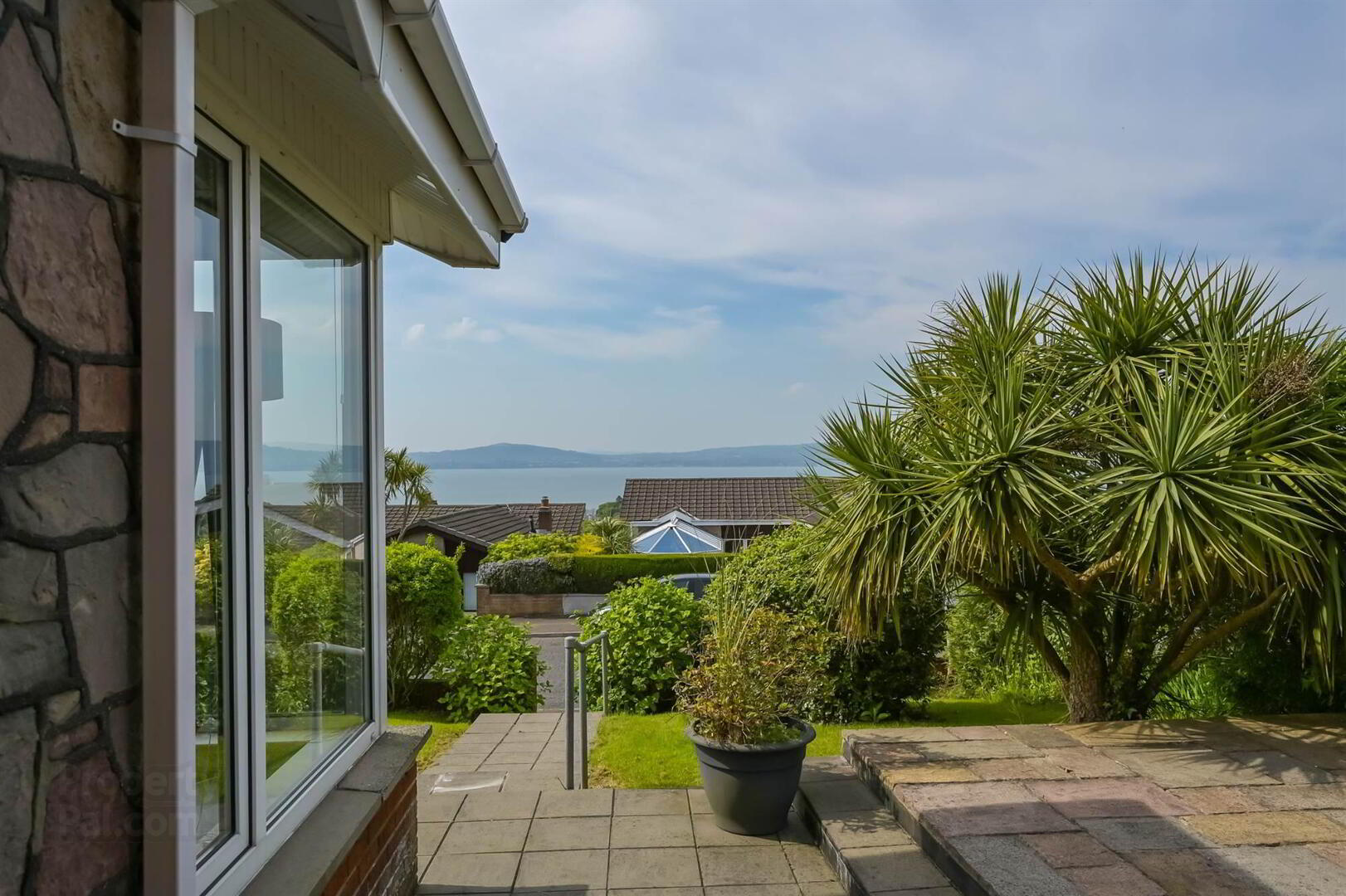 22 Carlston Avenue 3 of 38
