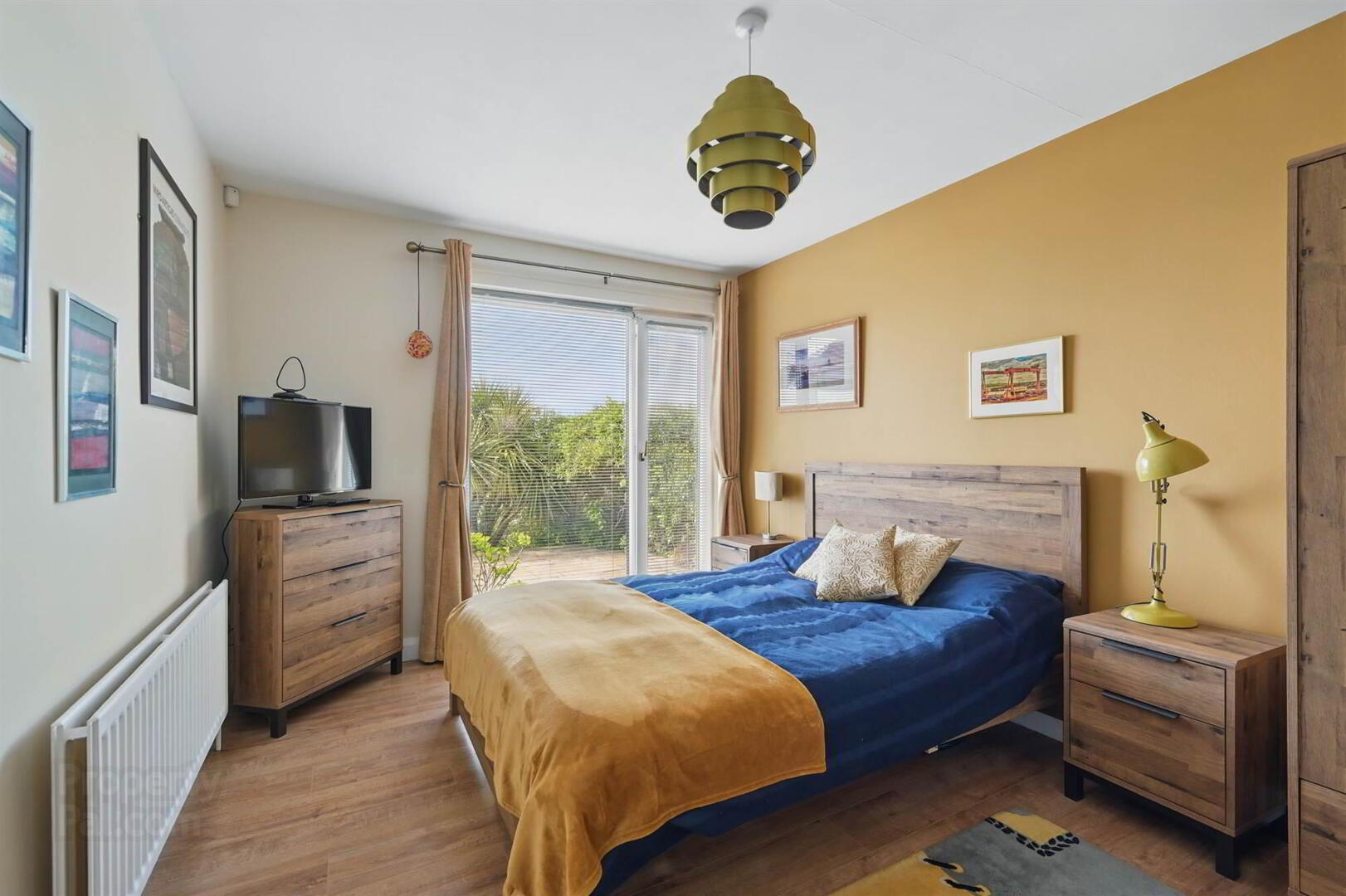 22 Carlston Avenue 18 of 38