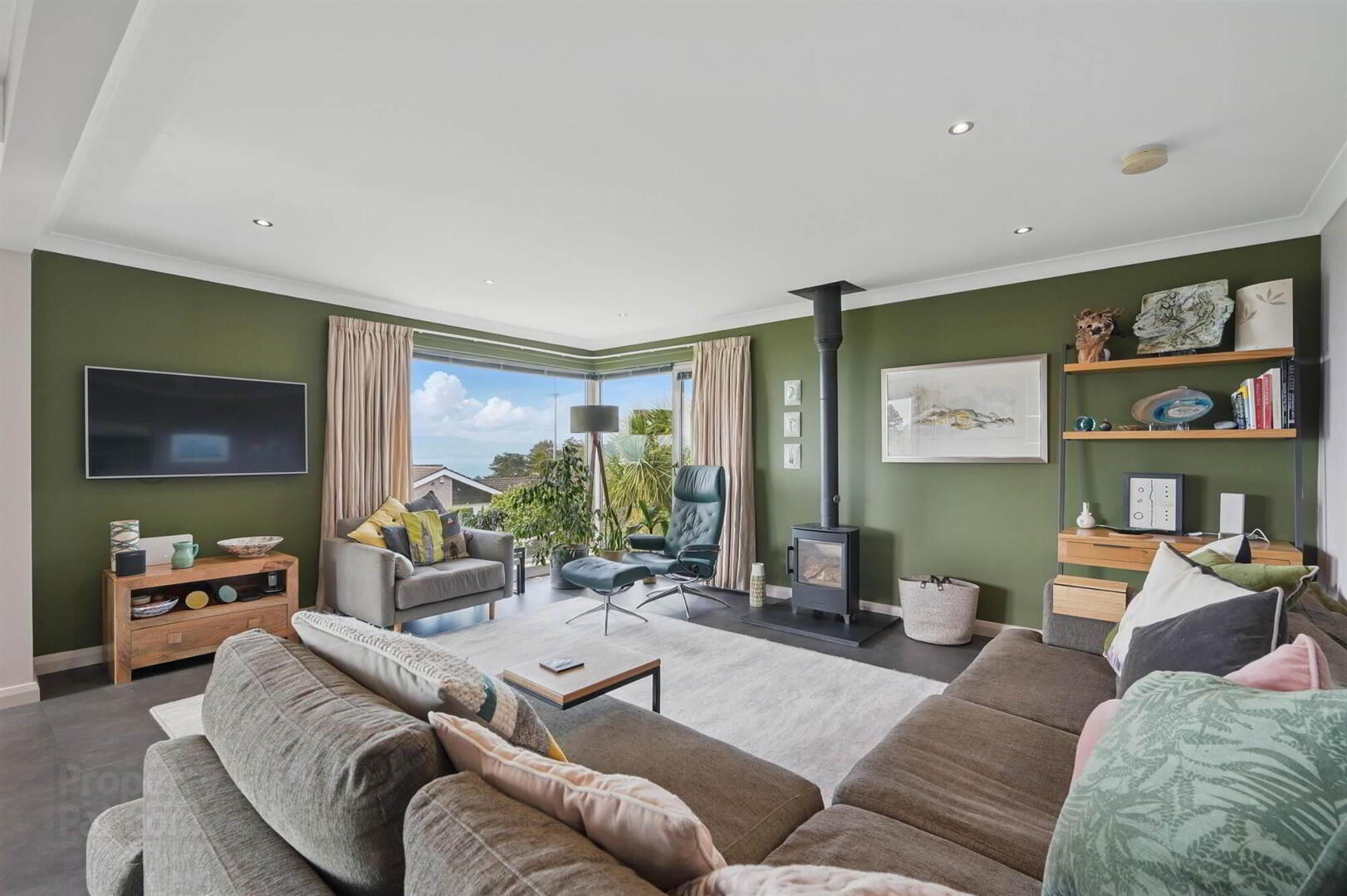 22 Carlston Avenue 15 of 38