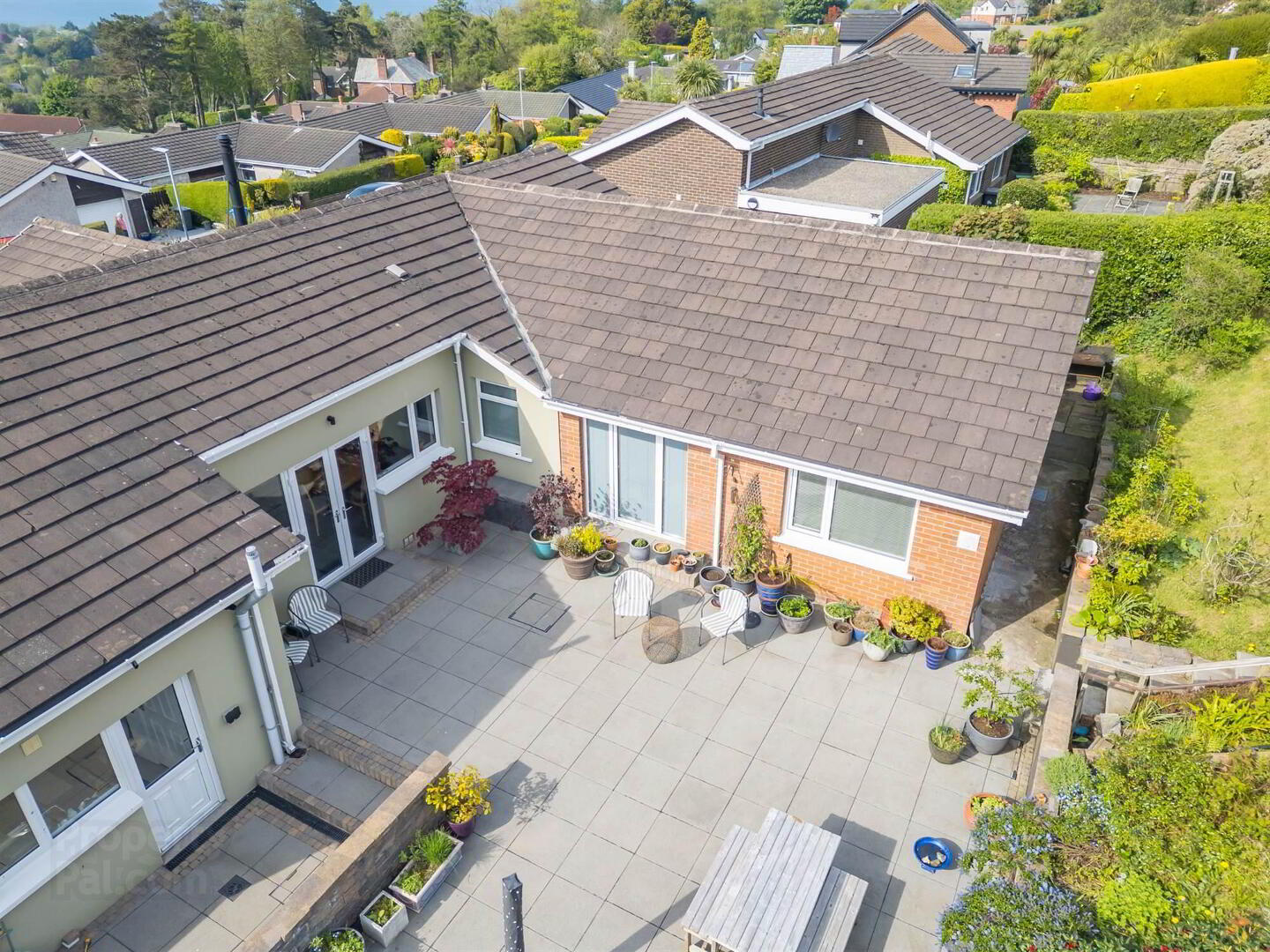 22 Carlston Avenue 32 of 38