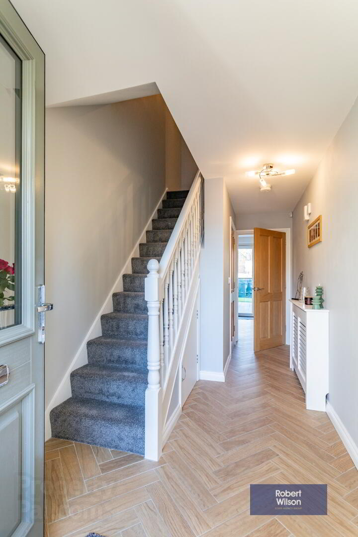40 Wellington Park Road 5 of 30