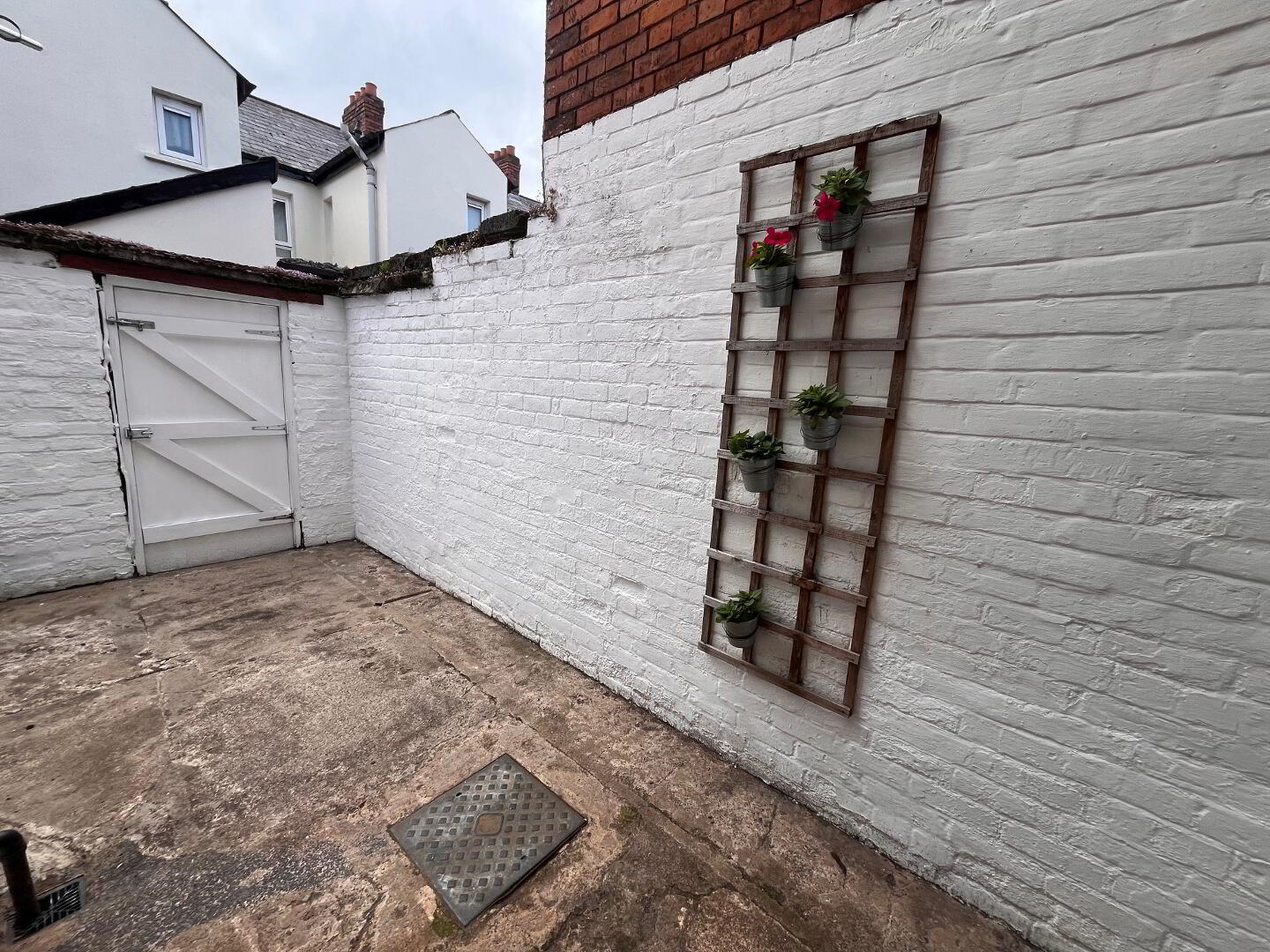 32 Rockview Street 14 of 15