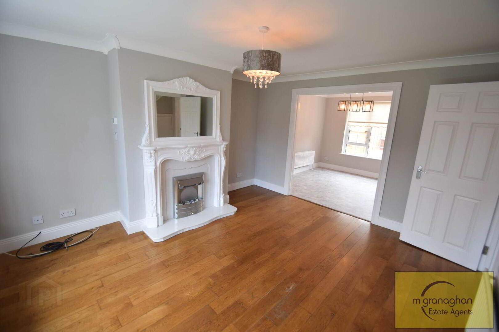 10 Lake Glen Drive 5 of 30