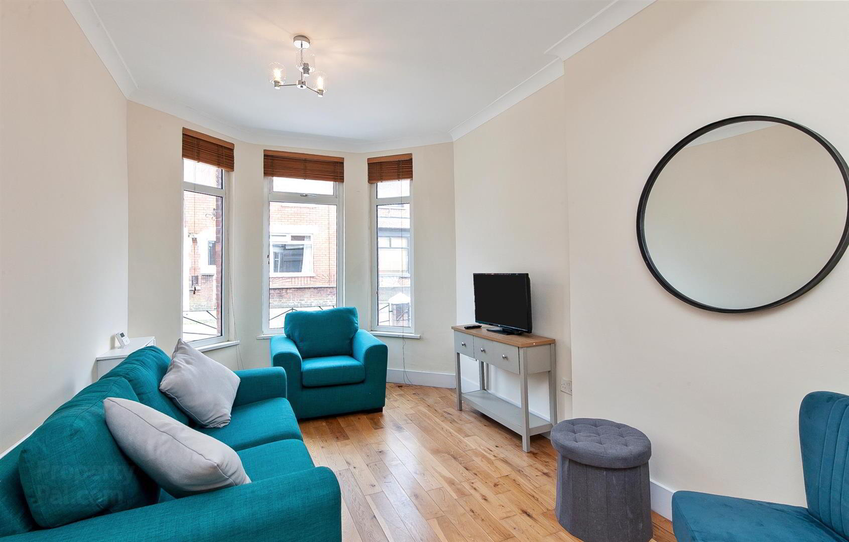 20 Lichfield Avenue 6 of 17