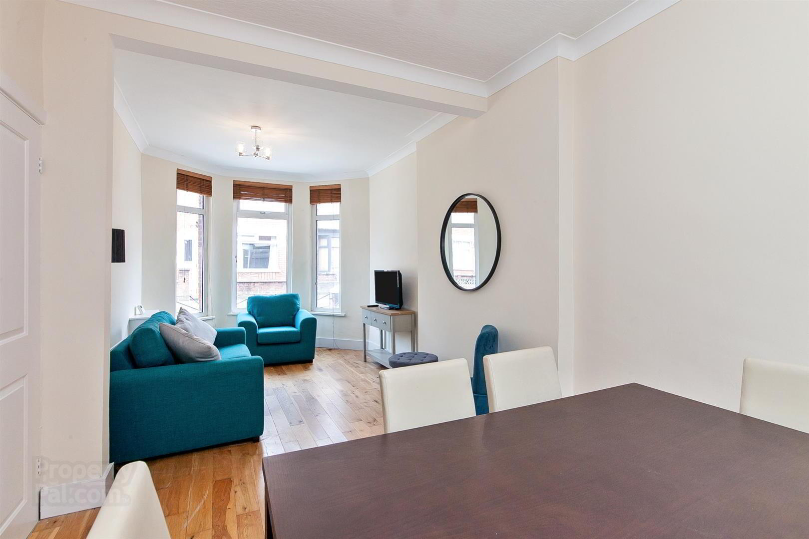 20 Lichfield Avenue 4 of 17