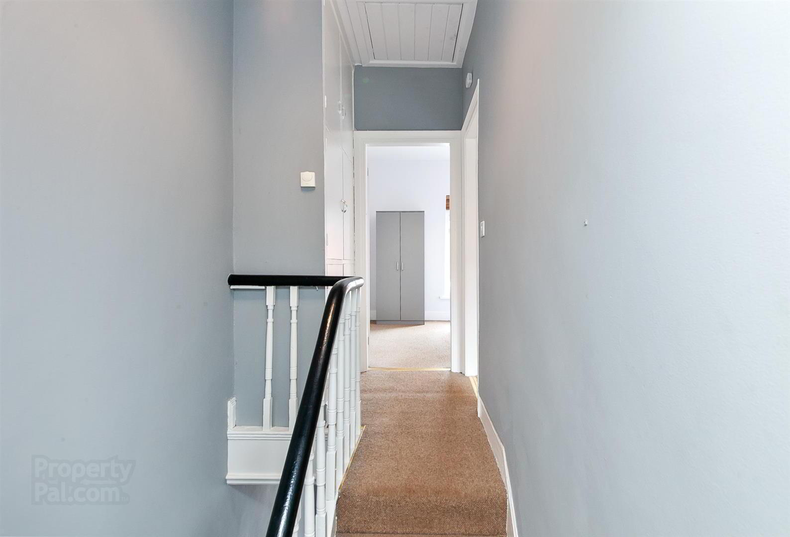 20 Lichfield Avenue 11 of 17