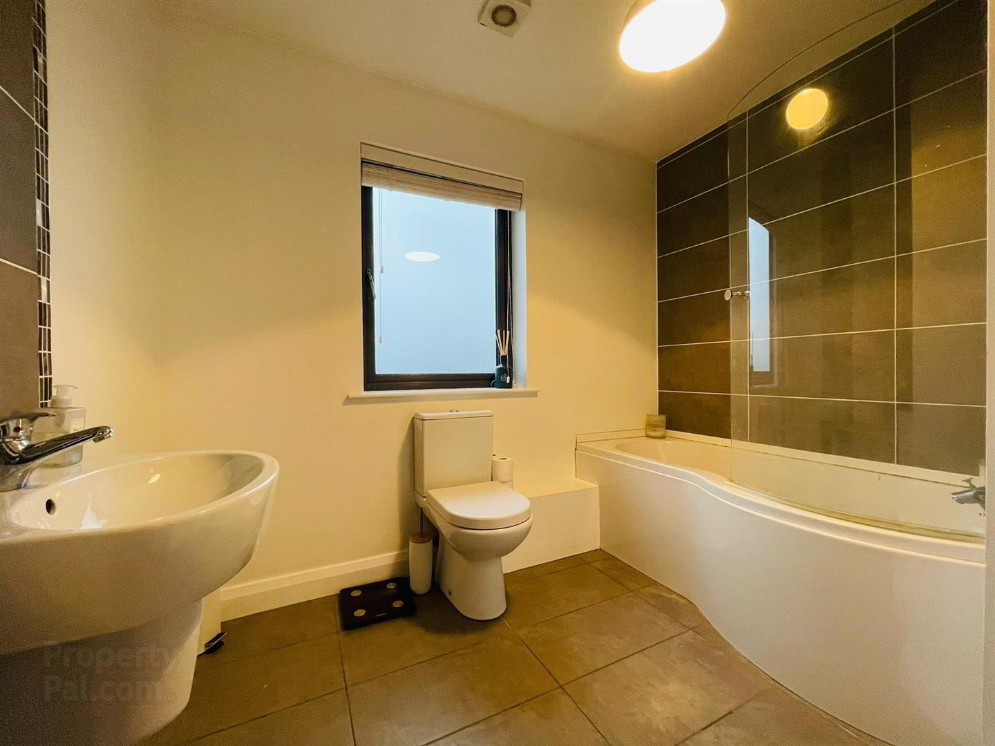 31 Glenwell Mews 11 of 15