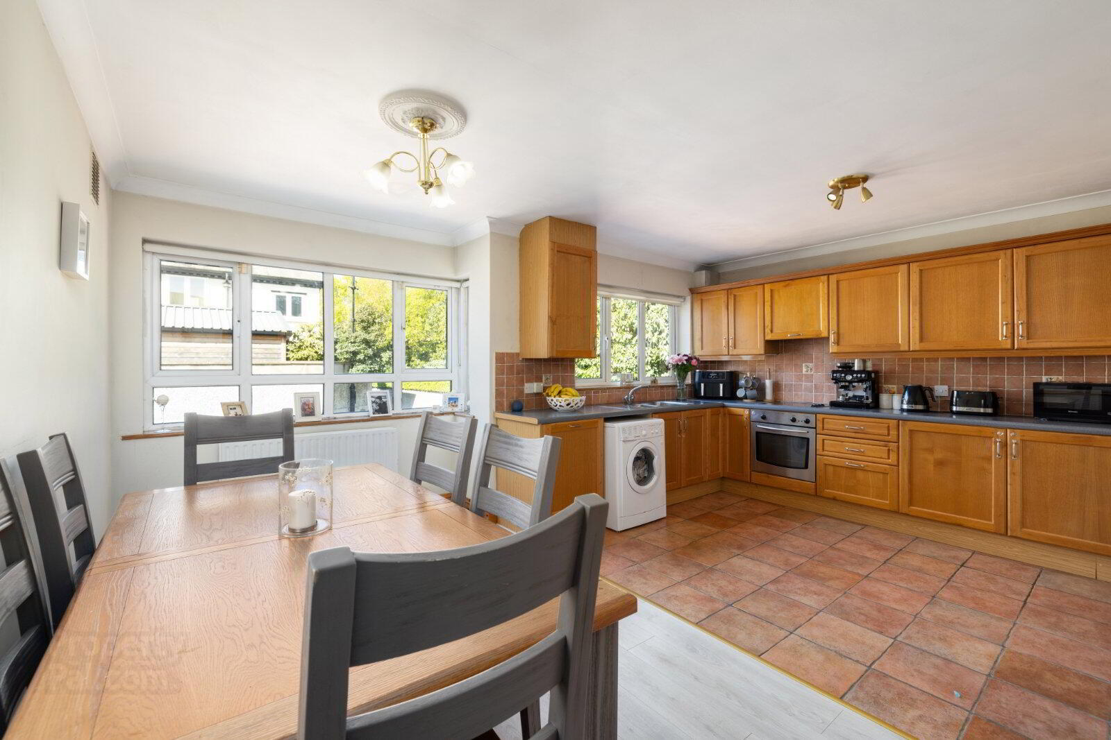 7 Engleberg Court 5 of 13