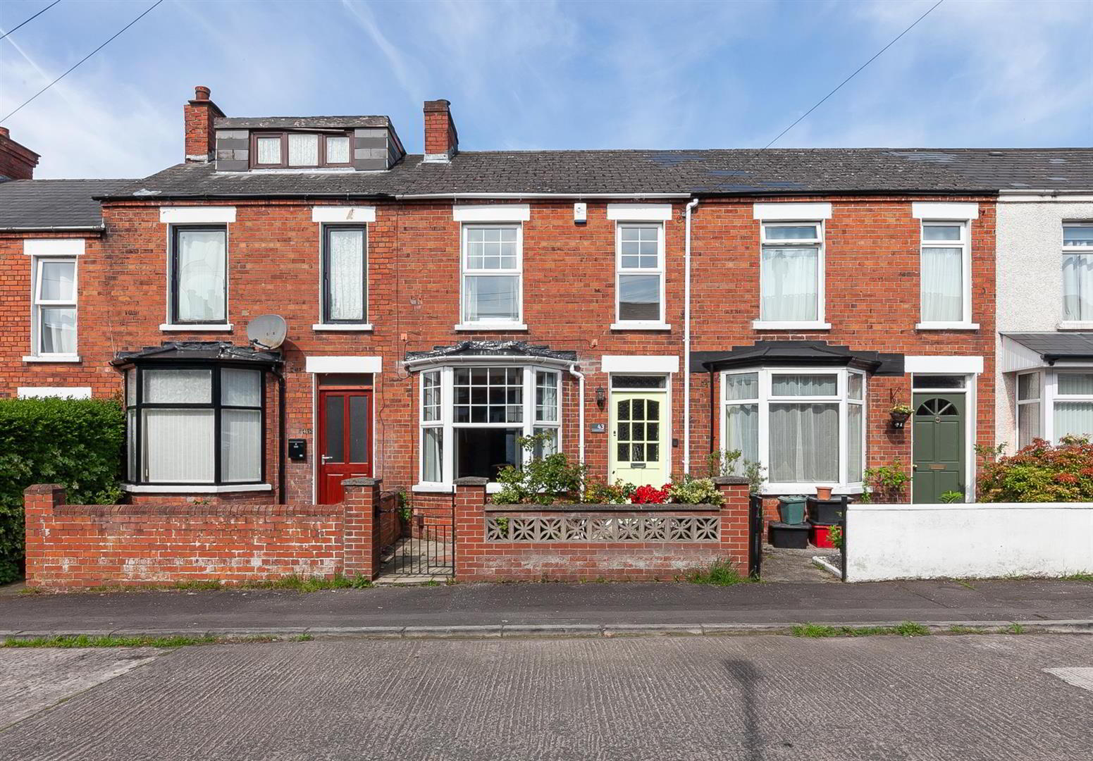 43 Clarendon Avenue 1 of 18