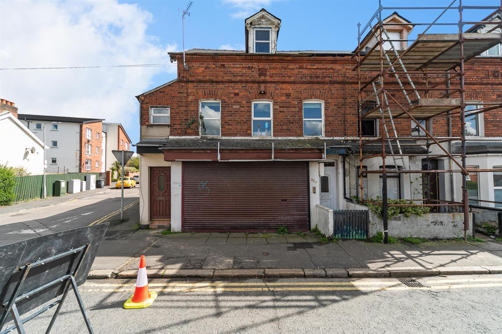 property description image