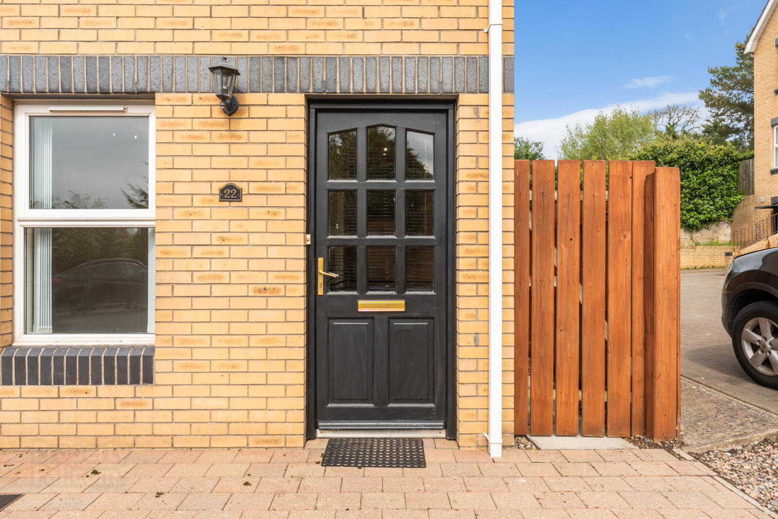 property description image