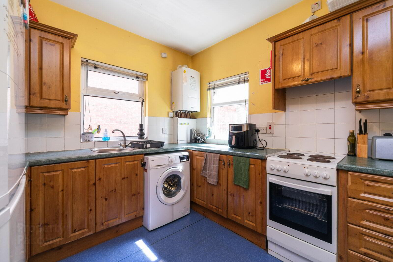 property description image
