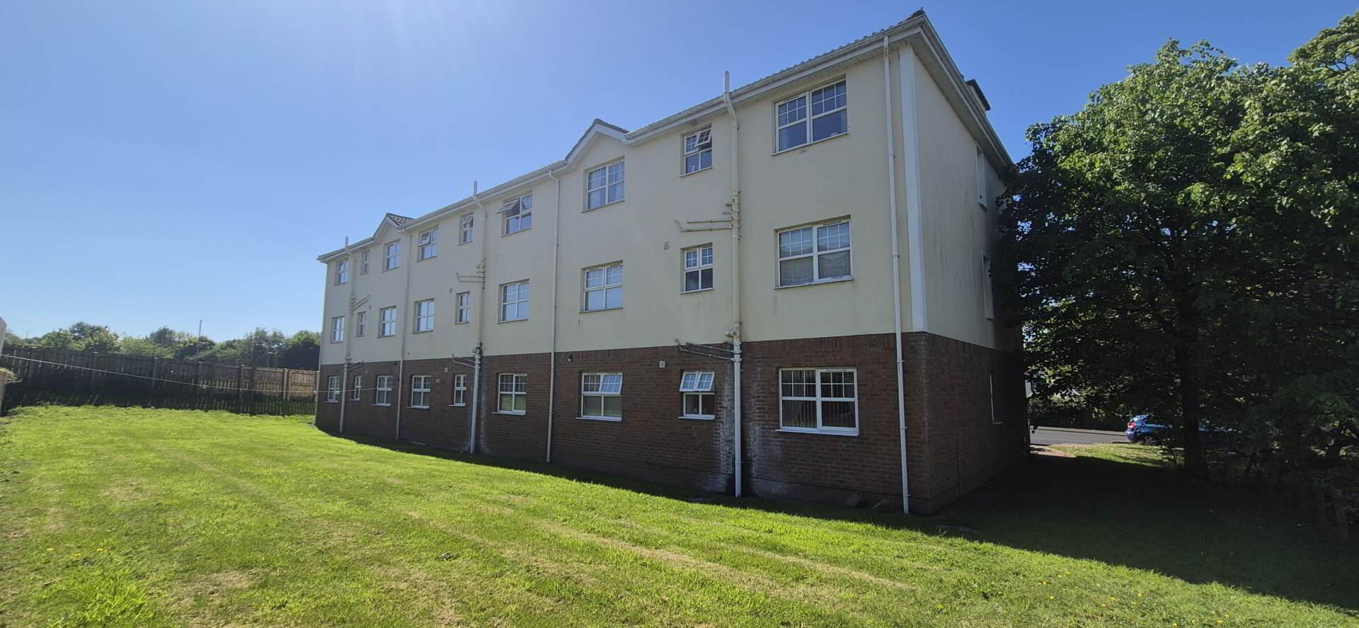 4 Oakfield Mews 18 of 19