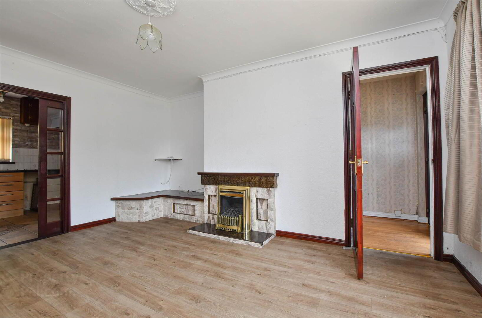30 Annsborough Park 6 of 20