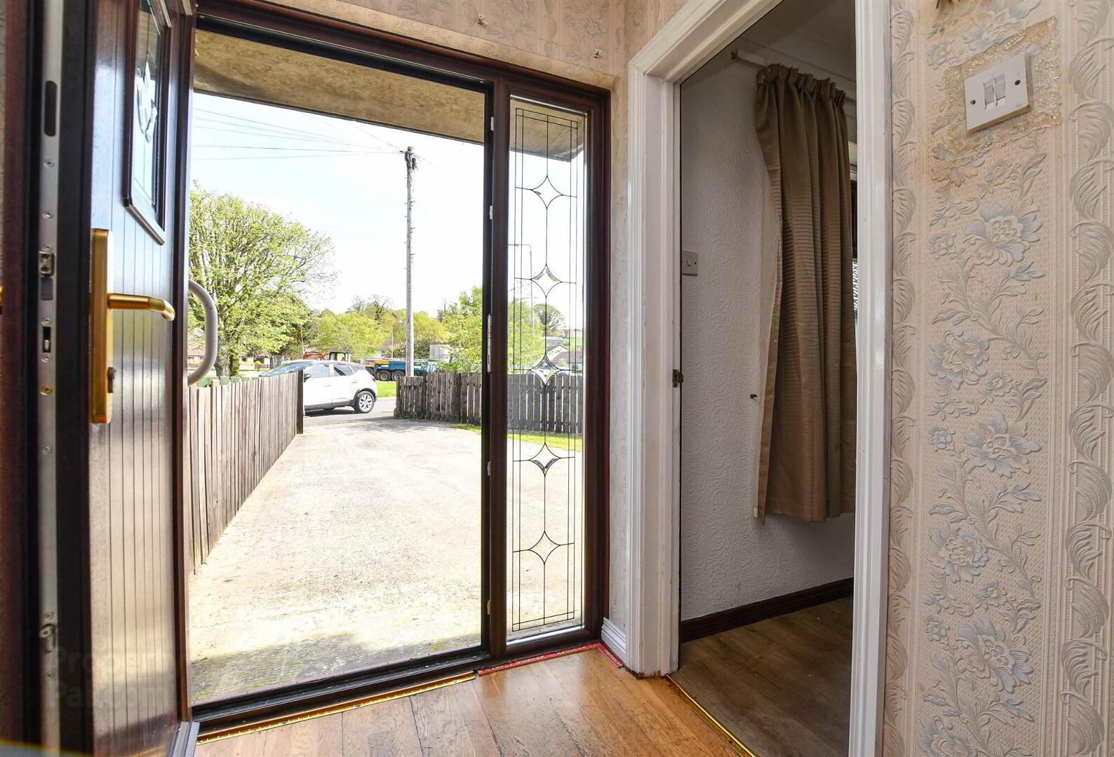 30 Annsborough Park 5 of 20