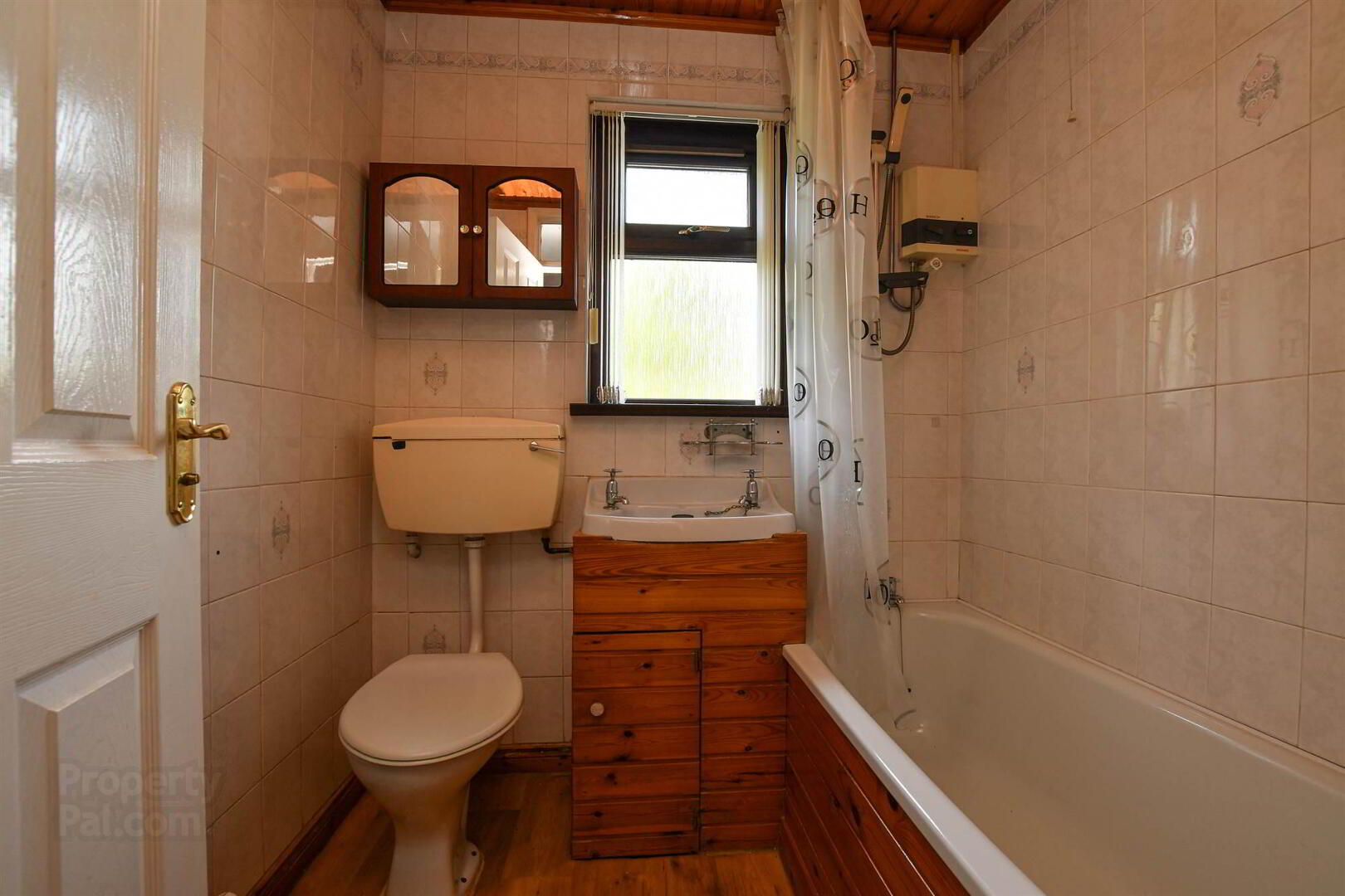 30 Annsborough Park 16 of 20