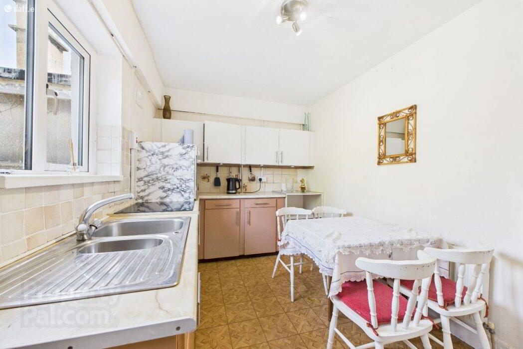 70 Roanmore Park 13 of 26