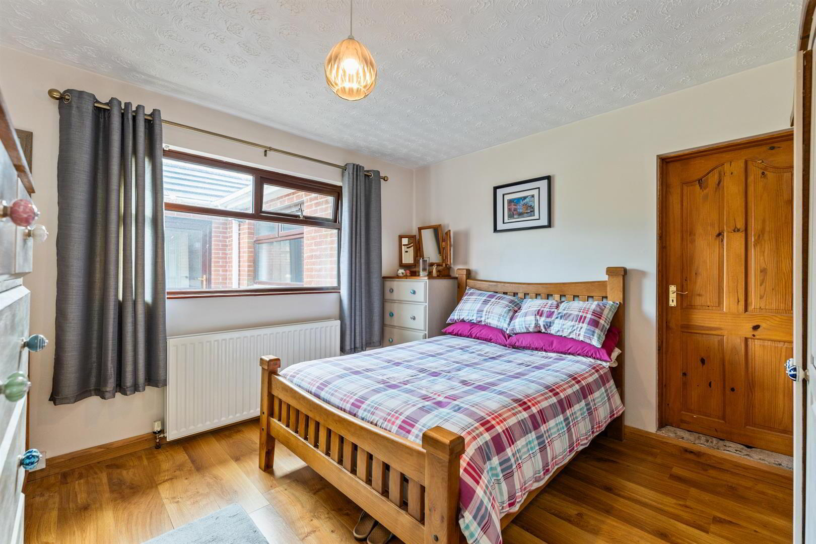 6 Hydepark Lane 17 of 22
